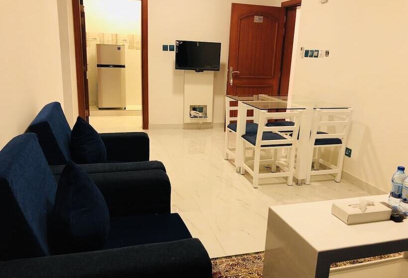 آپارتمان 2 خوابه, Star House