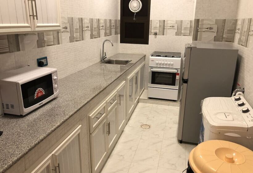 آپارتمان 2 خوابه, Star House