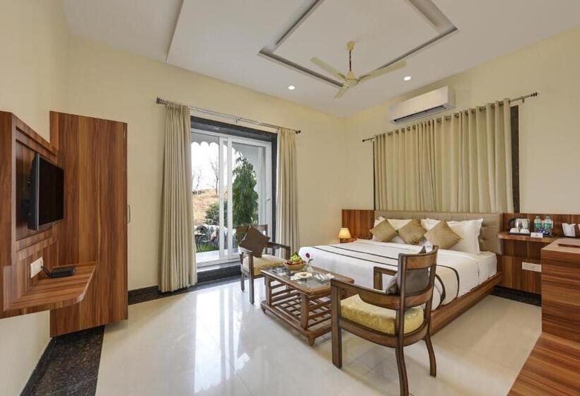 غرفة قياسية مطلّة علي الحديقة, The Everest Hill Resort