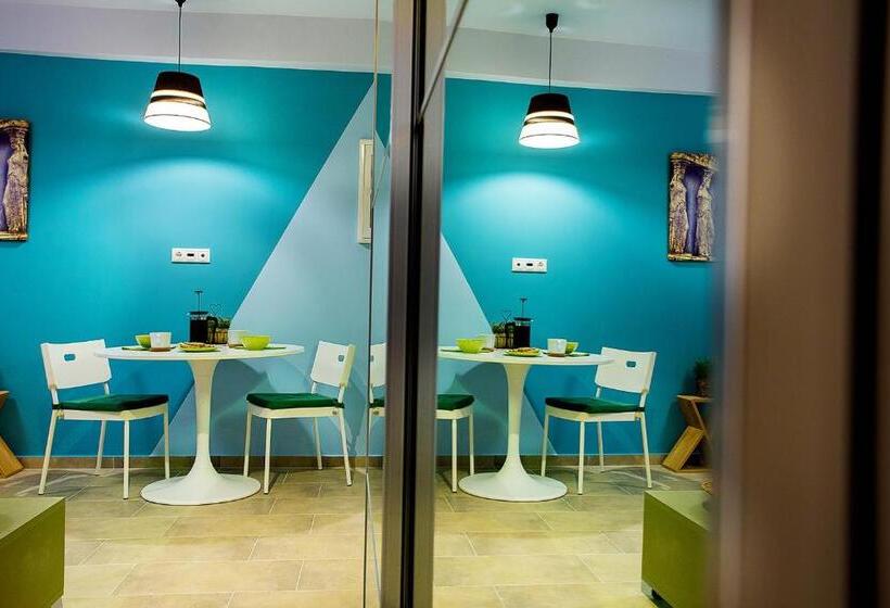 Apartament 21 Dormitor Superior, Emerald Suite