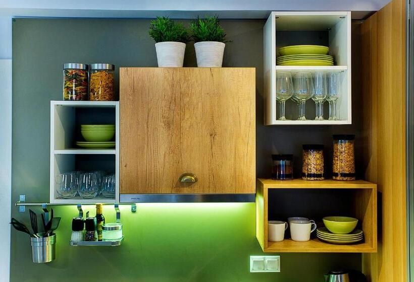 Apartament 21 Dormitor Superior, Emerald Suite