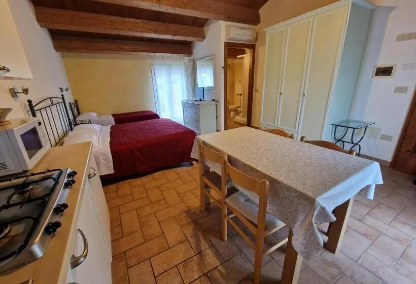 استودیوی استاندارد, Agriturismo E Cantina La Sabbiona