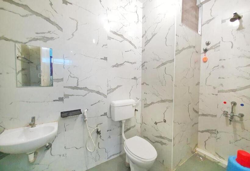 חדר סטנדרט לארבעה, Sm Mansion Near Harbour & High Court