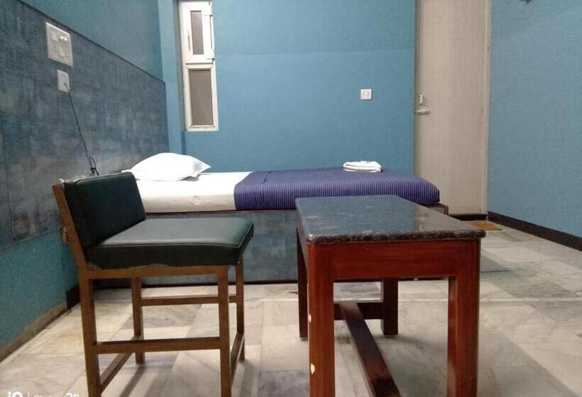 חדר דלוקס, Sm Mansion Near Harbour & High Court