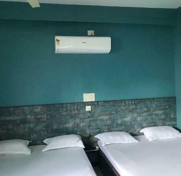 חדר סטנדרט לארבעה, Sm Mansion Near Harbour & High Court