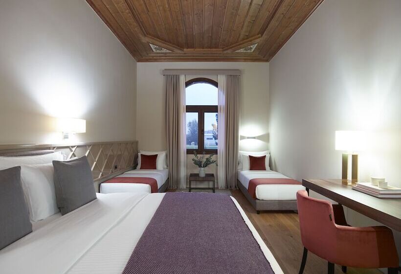 家庭房带园景, The Lake