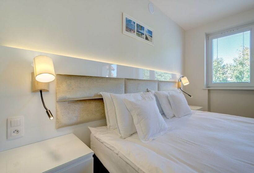 اتاق استاندارد, The Sun By Lubicz