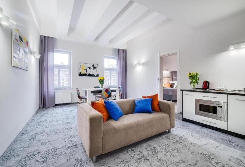 آپارتمان سوپریور 1 خوابه, Savoy Mariacka Apartments