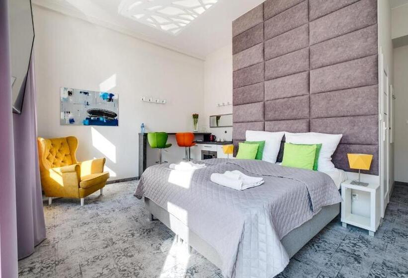 اتاق لوکس, Savoy Mariacka Apartments