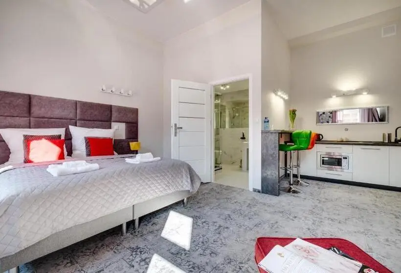 デラックスルーム, Savoy Mariacka Apartments