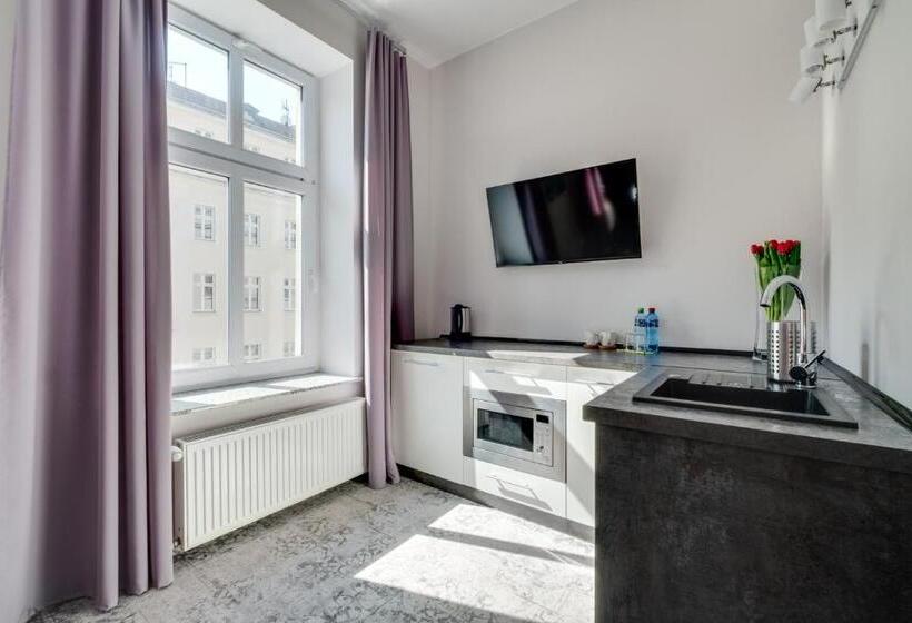 Номер Deluxe, Savoy Mariacka Apartments