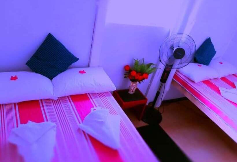 חדר משפחתי נוף לים, Luna Beach Home & Cabanas