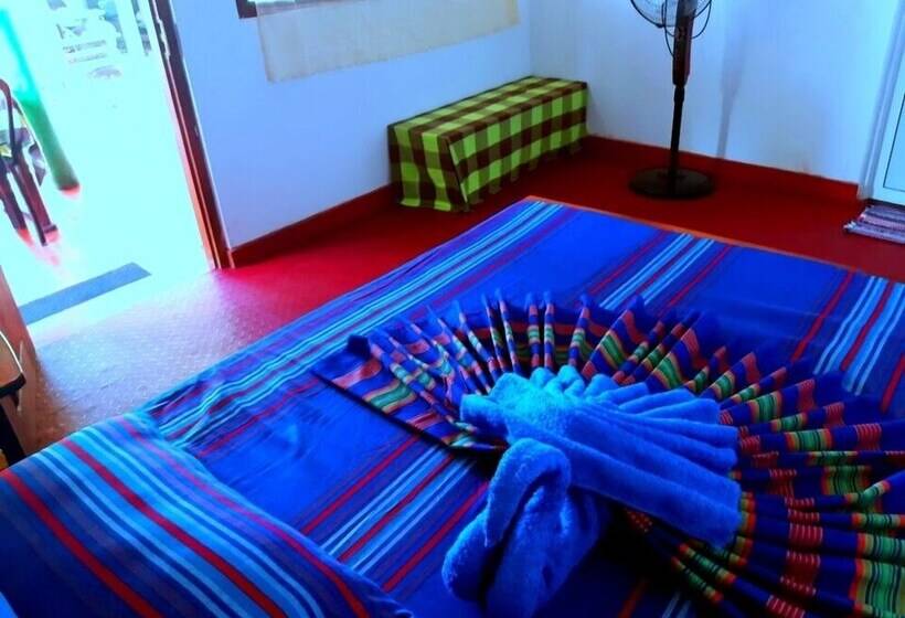 חדר אקונומי, Luna Beach Home & Cabanas