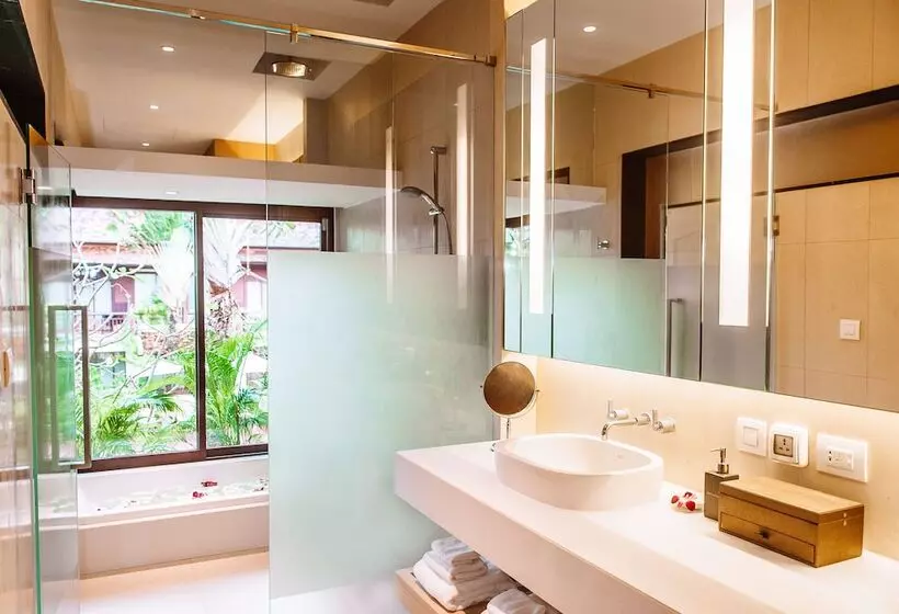 デラックスルーム, Chaweng Regent Beach Resort
