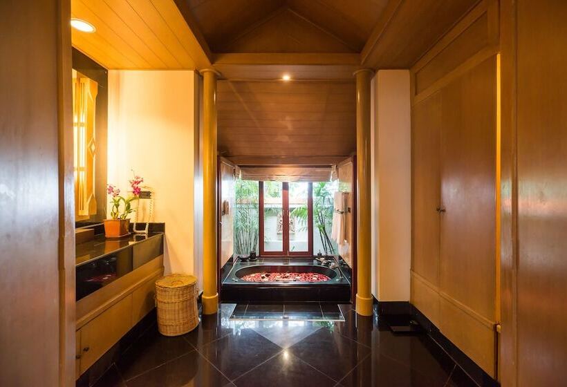 Королевский Люкс, Chaweng Regent Beach Resort