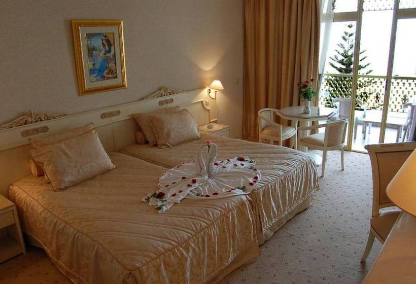 Triple Room Sea View, Amir Palace