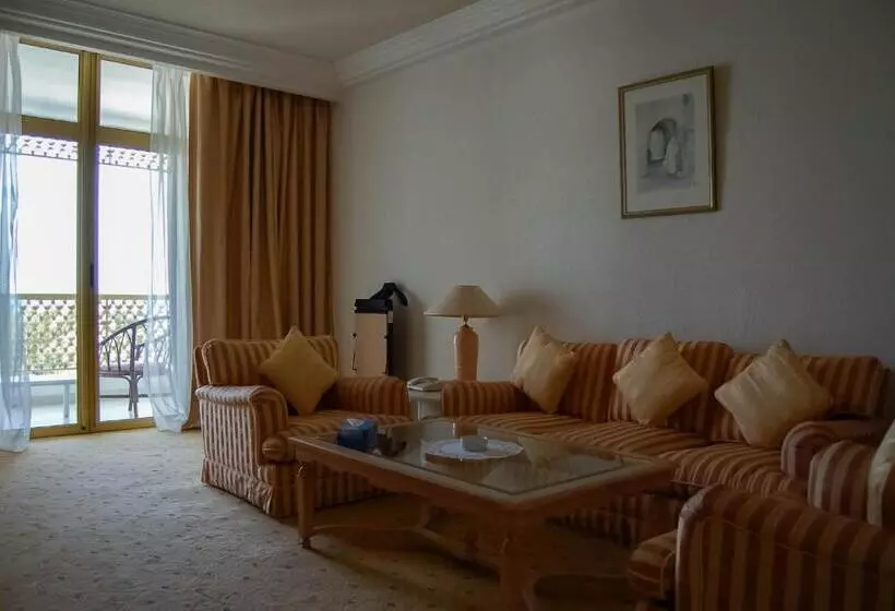 Triple Room Sea View, Amir Palace