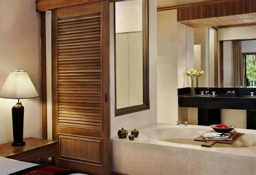 سوییت با چشمانداز باغ, Anantara Hua Hin Resort