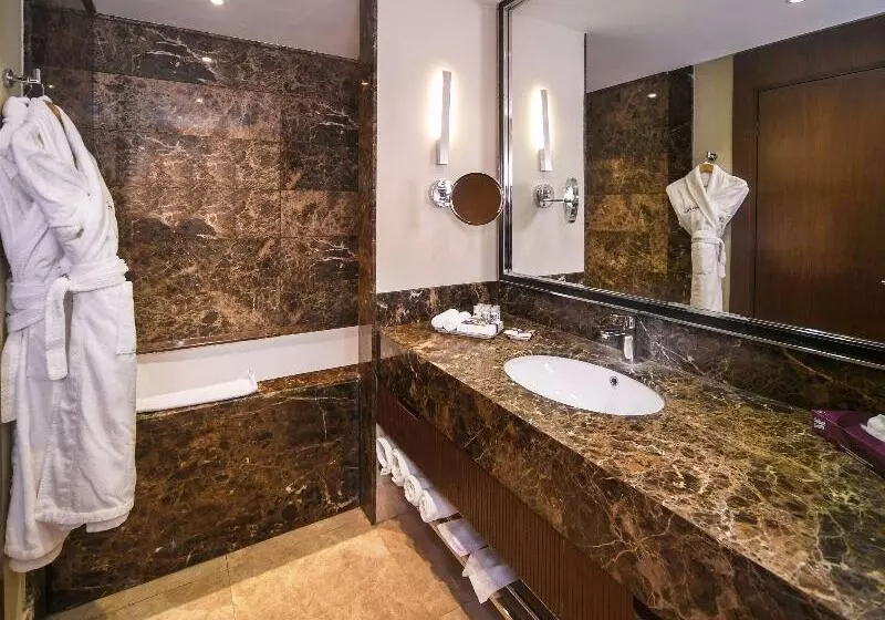 اتاق لوکس با چشمانداز باغ, Anantara Hua Hin Resort