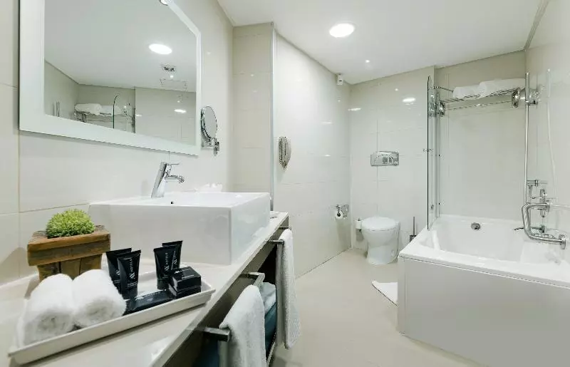 سوییت با چشمانداز باغ, Anantara Hua Hin Resort