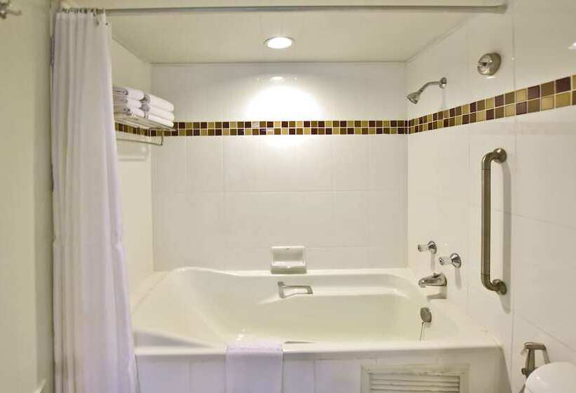 سوییت خانوادگی, Grand China Bangkok