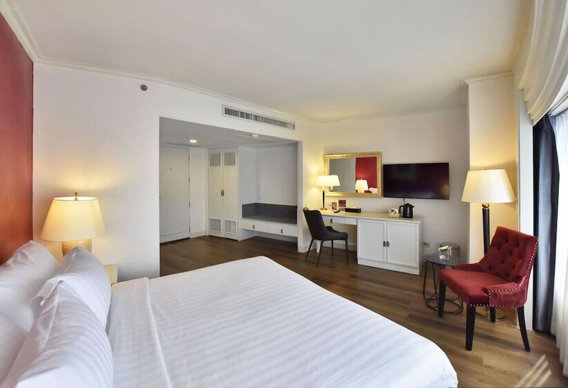 اتاق سوپریور با چشمانداز رودخانه, Grand China Bangkok