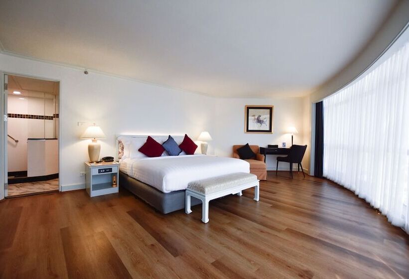 سوئیت با چشمانداز رودخانه, Grand China Bangkok