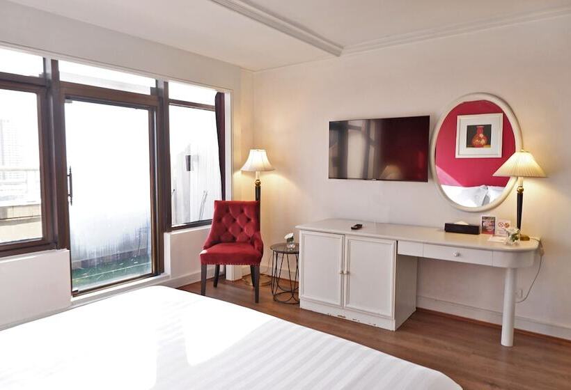 اتاق سوپریور با چشمانداز رودخانه, Grand China Bangkok