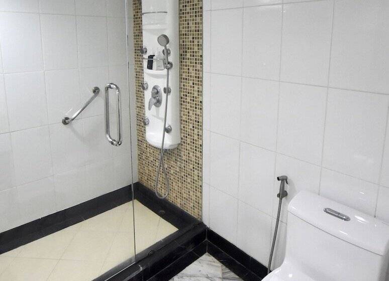 سوئیت کلاب, Grand China Bangkok