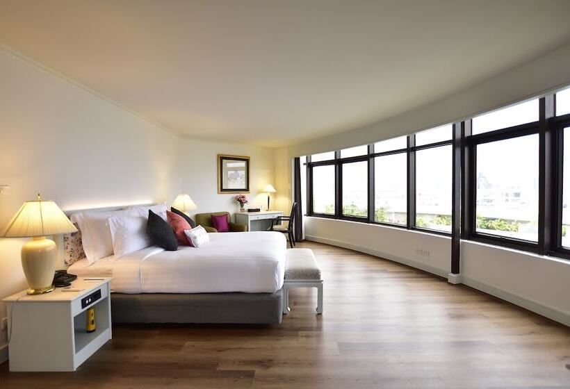 سوئیت با چشمانداز رودخانه, Grand China Bangkok