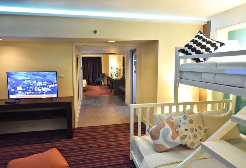 سوییت خانوادگی, Grand China Bangkok