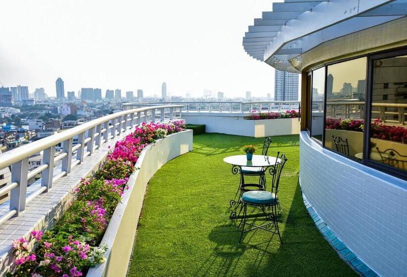 سوئیت با تخت بزرگ, Grand China Bangkok