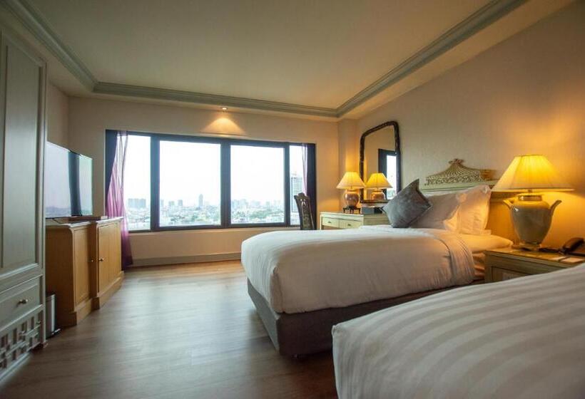 سوئیت با تخت بزرگ, Grand China Bangkok