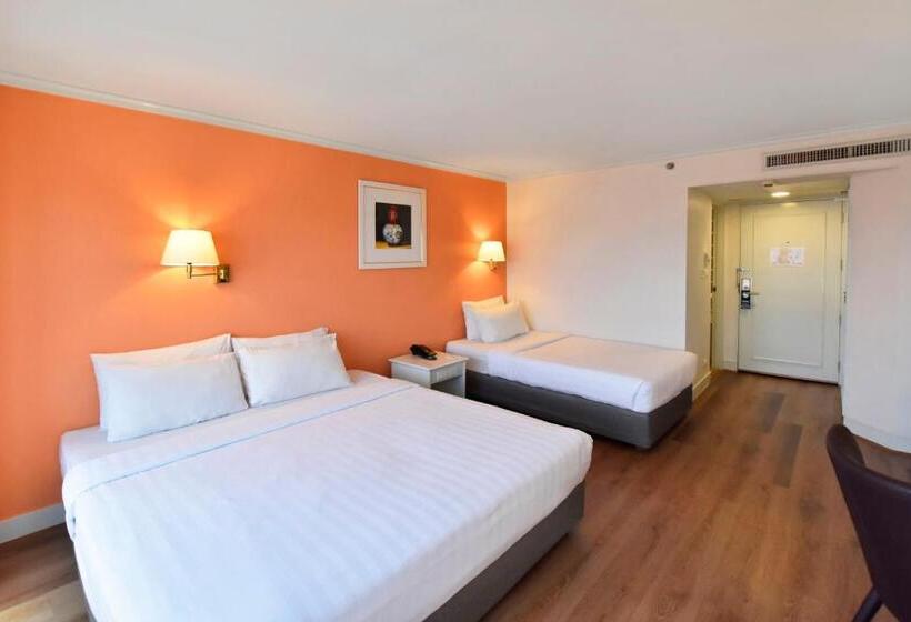 اتاق سوپریور سه تخته, Grand China Bangkok