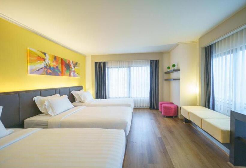 اتاق سوپریور سه تخته, Grand China Bangkok