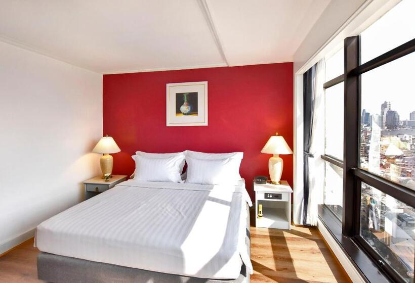 اتاق سوپریور با تخت بزرگ, Grand China Bangkok