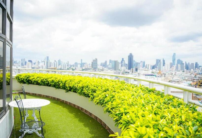 سوئیت با چشمانداز رودخانه, Grand China Bangkok