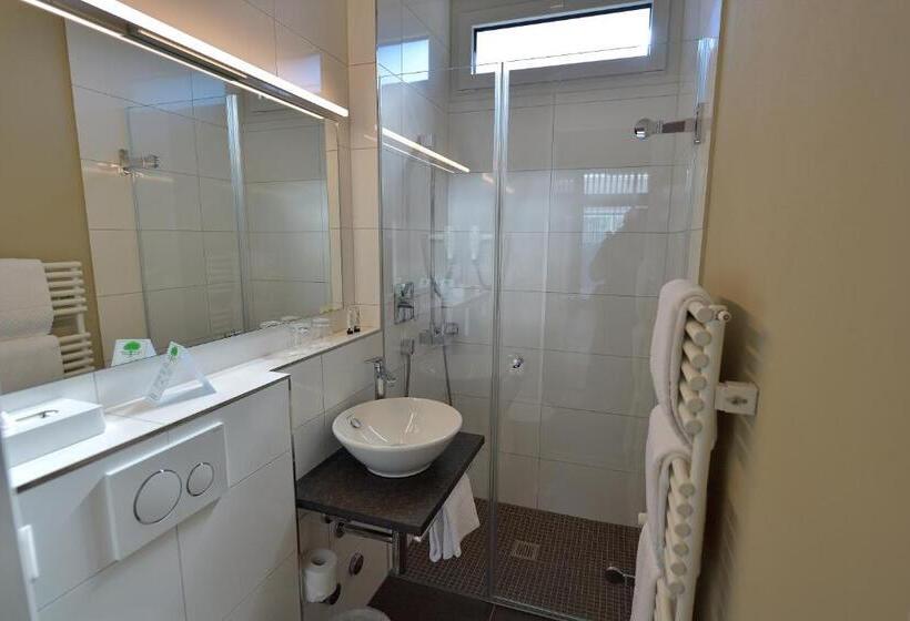 Номер Стандарт, Sommerau