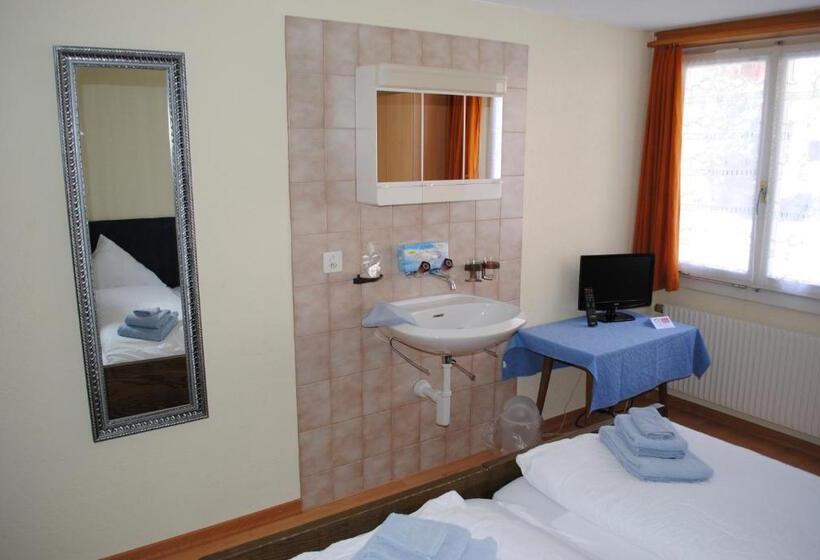 חדר סטנדרט, Weisses Kreuz