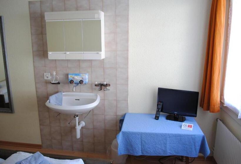 חדר סטנדרט, Weisses Kreuz