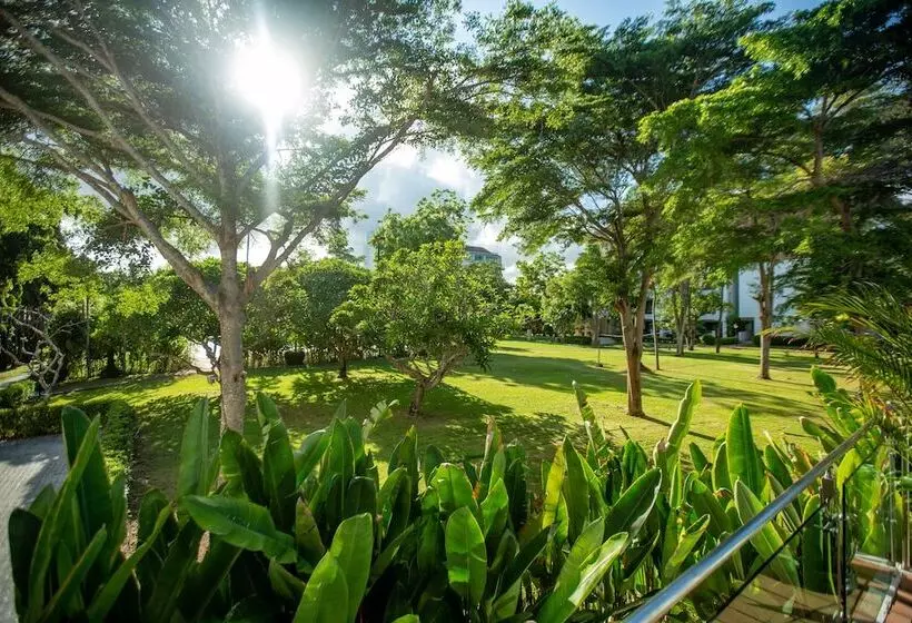 ビラホテル１ベッドルーム, Pinnacle Grand Jomtien Resort and Beach Club