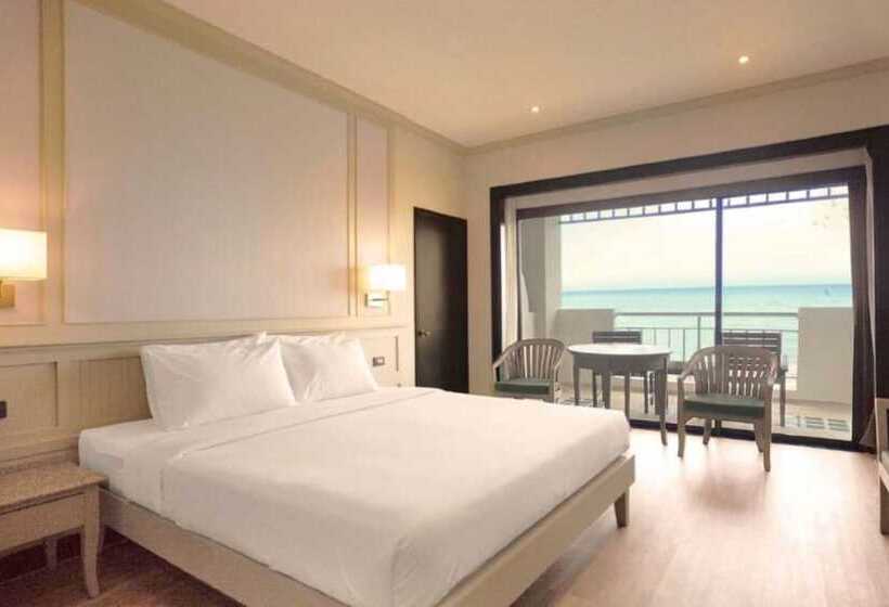 חדר דלוקס נוף לים, Pinnacle Grand Jomtien Resort and Beach Club