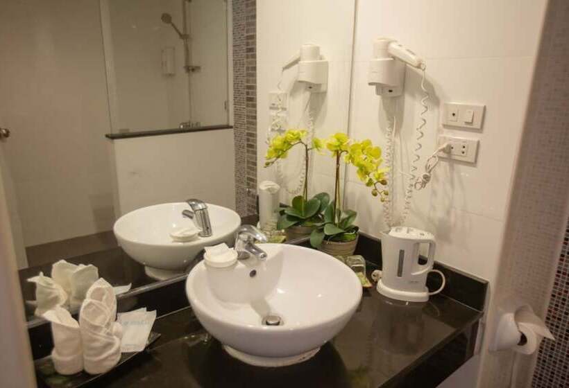 חדר דלוקס, Pinnacle Grand Jomtien Resort and Beach Club