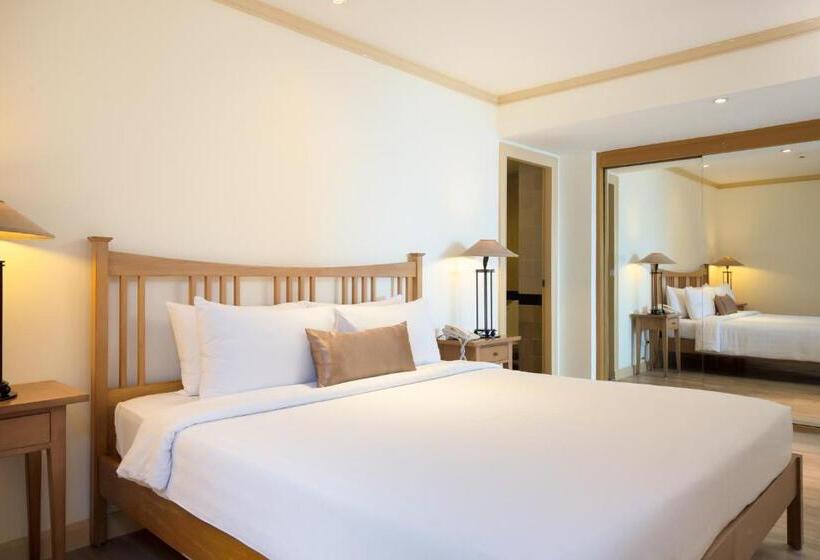 Quarto Deluxe, Riverfront Bangkok