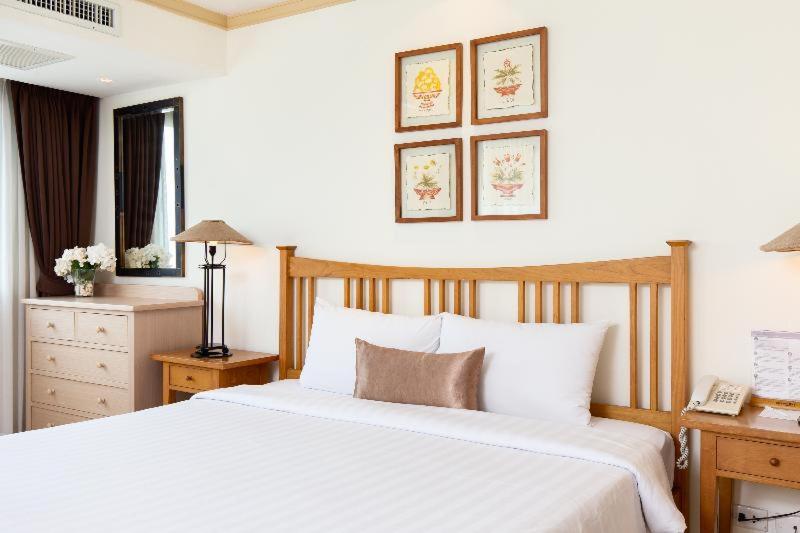 Quarto Estandar, Riverfront Bangkok