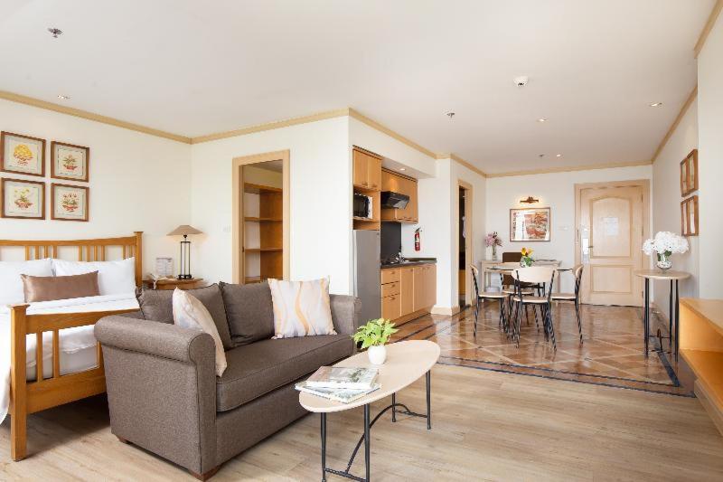 Quarto Estandar, Riverfront Bangkok