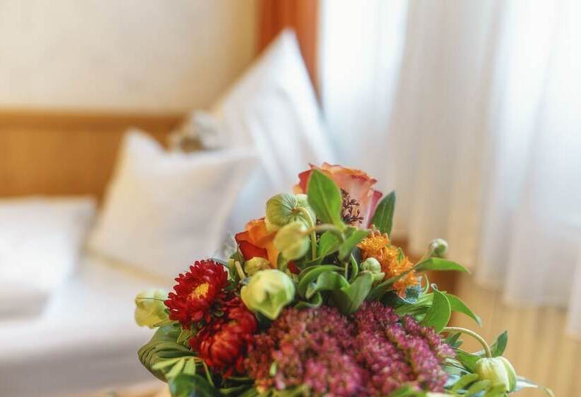 스탠다드 트리플 룸, Altkölnischer Hof