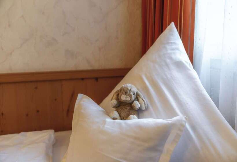 스탠다드 트리플 룸, Altkölnischer Hof