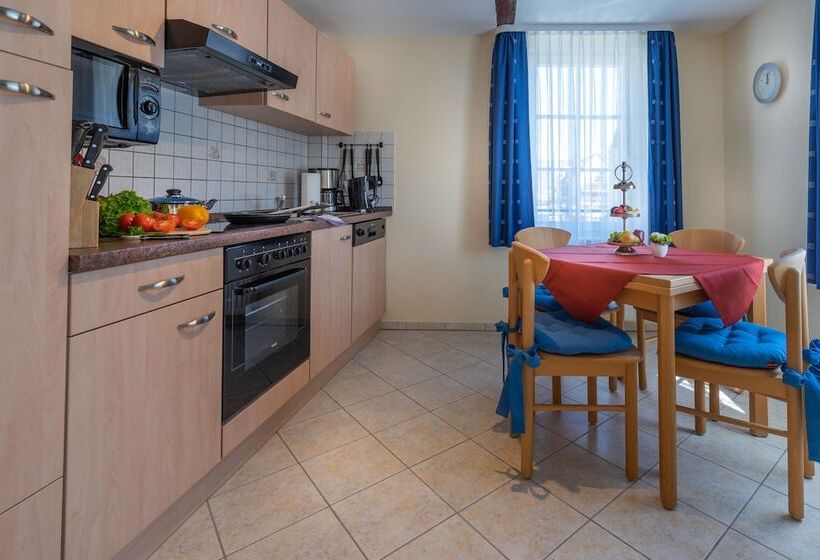 침실 1개 아파트, Altkölnischer Hof