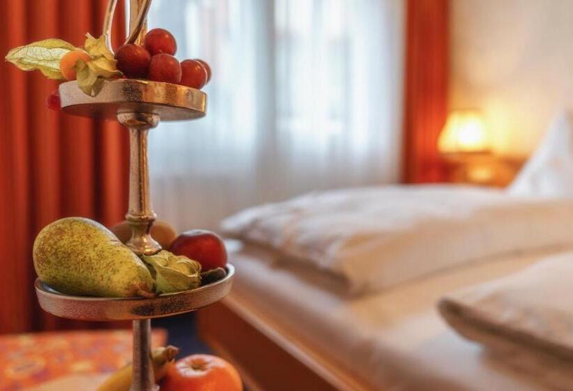 스탠다드 트리플 룸, Altkölnischer Hof